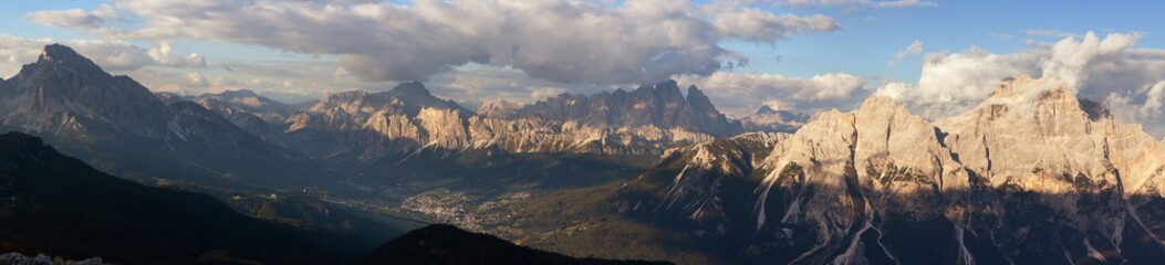Sorapis and Cristallo, alps dolomites mountains, Italy