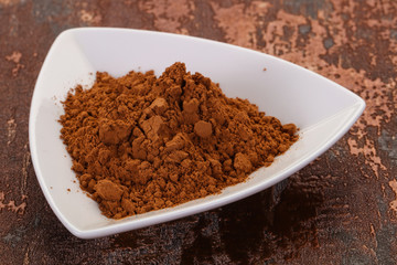 Cocoa powder in the bowl