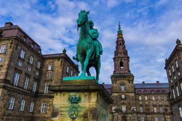 Fototapeta na wymiar Copenhagen Statue