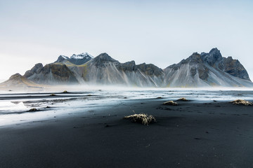 Paisaje en la playa en Islandia