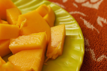 Papaya slices on a plate