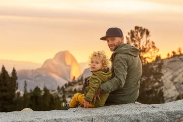 Fotobehang Happy family visit Yosemite national park in California © Maygutyak