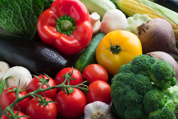 Fototapeta na wymiar Fresh vegetables assortment, close up. Colorful vegetarian variation. 