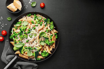 Healthy italian pasta with broccoli