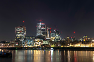 Obraz na płótnie Canvas City of London at night