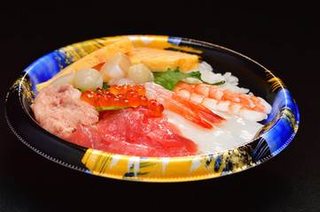 海鮮丼弁当