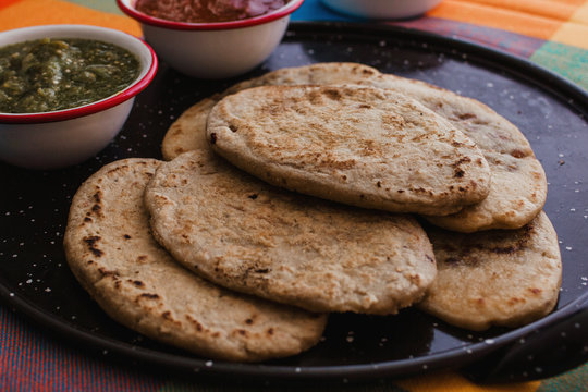 Tlayoyo 이미지 찾아보기 18 스톡 사진, 벡터 및 비디오 Adobe Stock