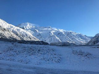 Fototapeta na wymiar Mount Hutt in winter