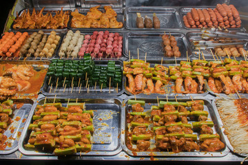 ベトナム　カントー　屋台　串焼き