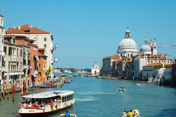 Canal Grande e Basilica di Santa Maria della Salute, Venezia, Italia