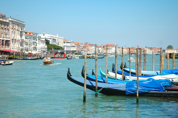 Obraz na płótnie Canvas Gondole nella laguna veneziana, Venezia, Italia