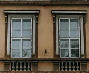 Fototapeta na wymiar window in an old house