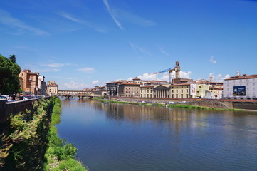 Fototapeta na wymiar Ponte Vecchio seen from Ponte alle Grazie, Florence, Italy