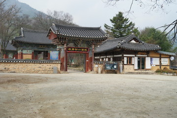 Fototapeta premium Songgwangsa Buddhist Temple