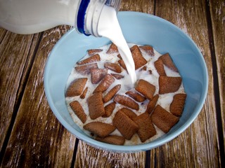 Chocolate pillows with milk