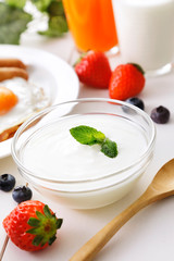 ヨーグルト　Berry yogurt image