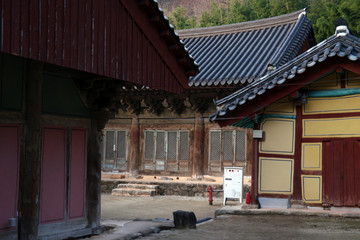 Hwaeomsa Buddhist Temple