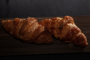 クロワッサン　ヨコ