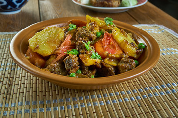 Moroccan Meat and Potato Tagine