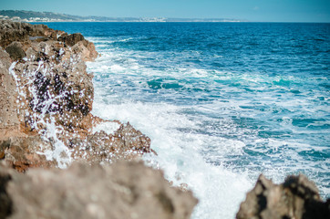 sea and rocks