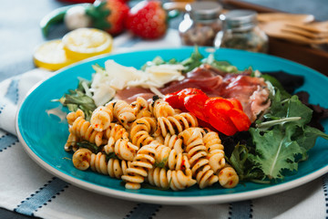 Pasta Torti with Carbonara and smoked bacon