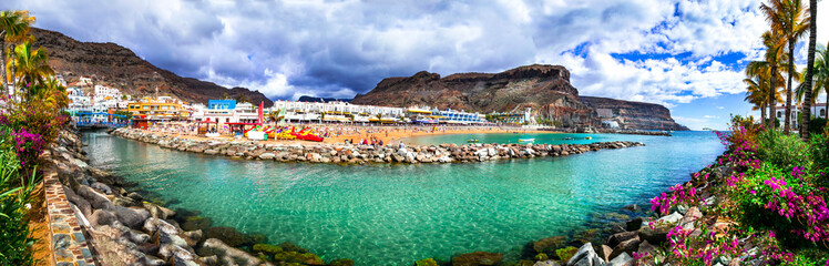 Gran Canaria holidays - beautiful Puerto de Mogan, popular tourist attraction. Canary islands - obrazy, fototapety, plakaty