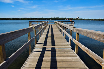 Fototapeta premium Bridge into the lake