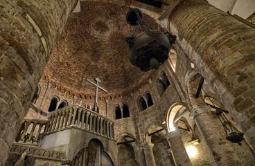  St. Stephen's Basilica is a complex of religious buildings © Massimo Parisi