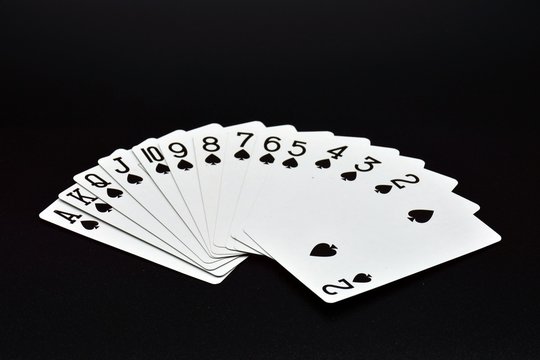 Cartas de picas de baraja de poker