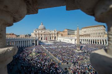 Vatican City, October 14, 2018: A general view of Saint Peter's Square..Pope Francis celebrates the...