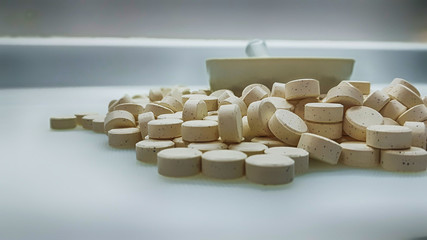 Fototapeta na wymiar Tablets compounding