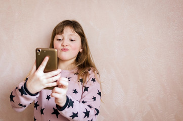 Little girl take a selfie