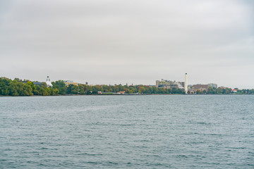 Fototapeta na wymiar Beautiful city skyline along St Lawrence River