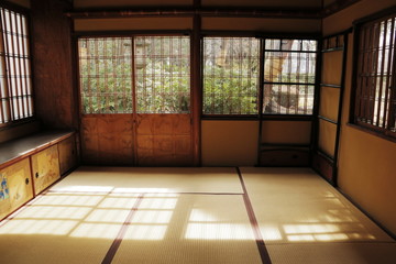 和室、光、くつろぎ