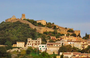 Fototapeta na wymiar Stadt und Burg Capdepera / Mallorca / Spanien