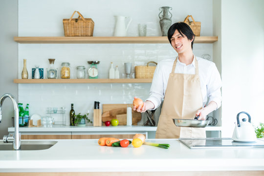 610 Best 料理研究家images Stock Photos Vectors Adobe Stock