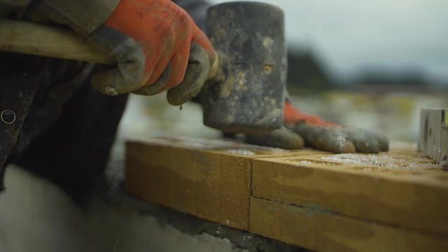 Hammer Ziegel Ziegelsteine