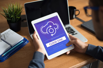 CLOUD SYNC CONCEPT ON SCREEN