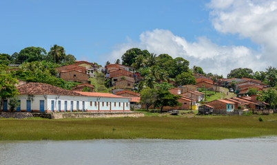 Obraz premium Traditional portuguese colonial architecture in Alcantara, Brazil
