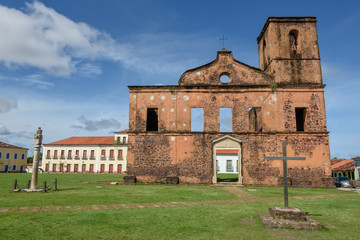 Fototapeta na wymiar Matriz Church ruins in the historic city of Alcantara, Brazil