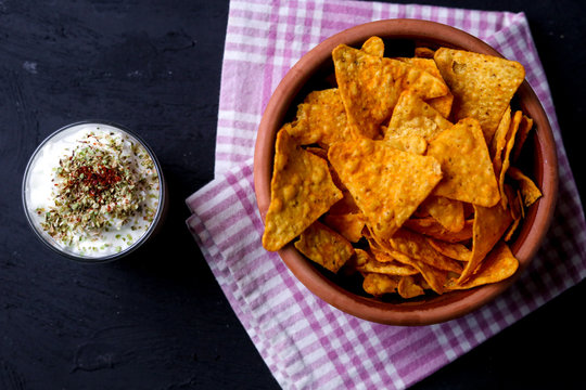 greek yoghurt with chips crisps