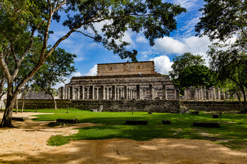 Fototapeta na wymiar Maya Stätte, chichén itzá, Mexiko