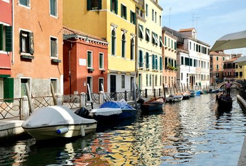 Obraz na płótnie Canvas Old house, Boats. Venice, Italy