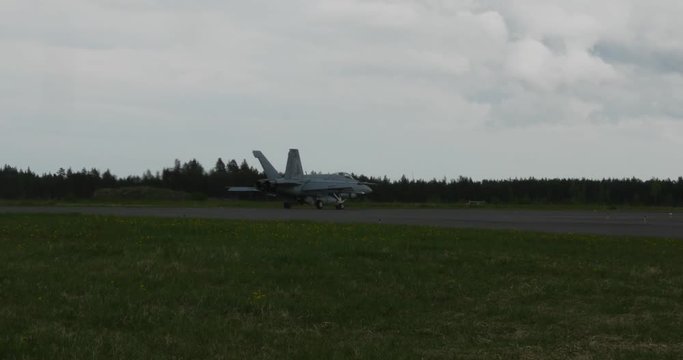 A footage of Fighter Jets!