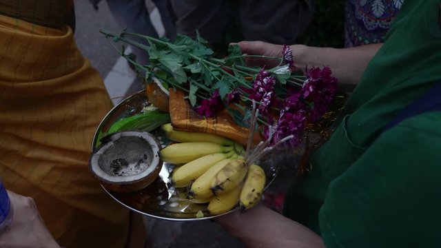 Thaipusam Festival, preparation for prayer.