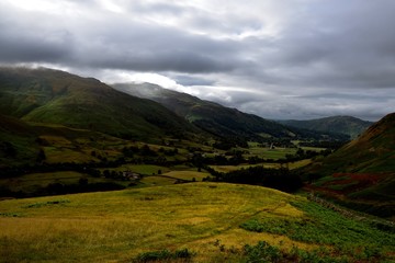 Fototapeta premium Dark clouds over Grassmere