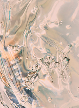 Bubbles in liquid