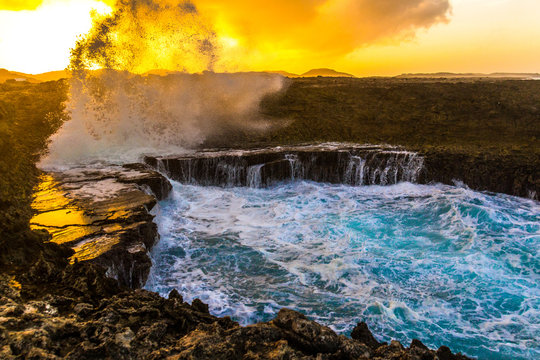 City & Travel: Curacao Boka Pistol in Shete Boka National Park