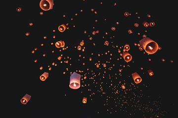 Mass Yee Peng Lantern Release, Chiang Mai, Thailand