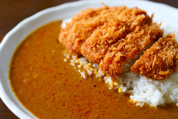 カツカレー